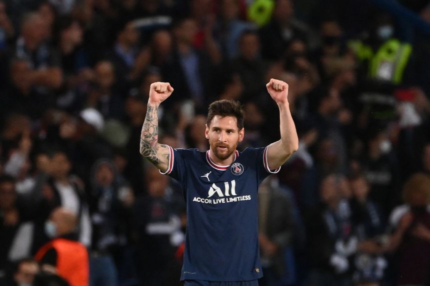 Messi celebrates after scoring PSG's second goal